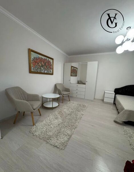 Aviatiei, Metrou Aurel Vlaicu, studio.